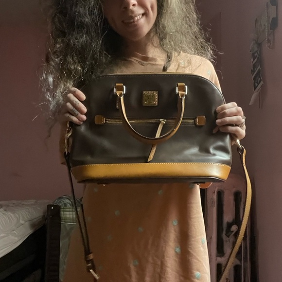 Meet your Posher, Maria - Picture 15 of 16